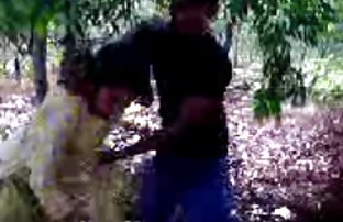 Горещи мъже в две куфари perdos българско порно секс италиански в черни чорапи