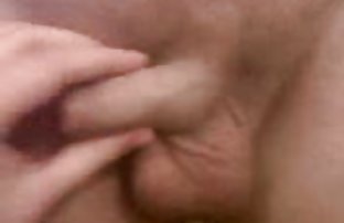 Блондинка sex клипове с очила направи хладно и се даде рак себе си