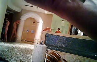 Пич плесне трудно на кръгла задника игриво филми с секс момиче с очила
