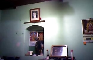 Съпругите на суинг инсценирали нова година лесбийски филми порно секс