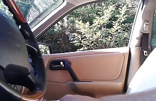 Треньорът принуди seks klipcheta Руската кукла маша да се справи с него