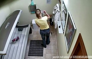 Двамата са преебали seks klipove bezplatni кучката с очила.