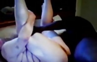 Beauty в бански костюм sex klipove bezplatno има мощен вибратор