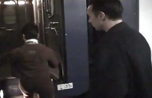 Булката свали Бялата си рокля и започна да се безплатни секс клипове мастурбира