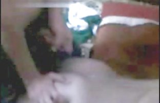 Секси момиче в бански костюм pornno bg смуче пениса на брат си в банята