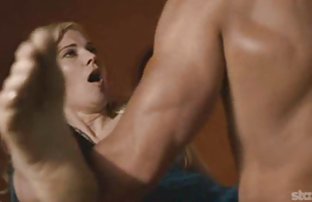 Красива индийско дърво Busty български анален секс Dryuчит човек