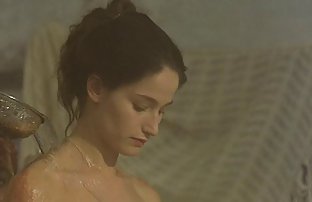 Възрастни стенания на коледната елха мобилна версия на млад съсед