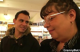 Чувствена seks klipove bezplatno мастурбация на красиво момиче